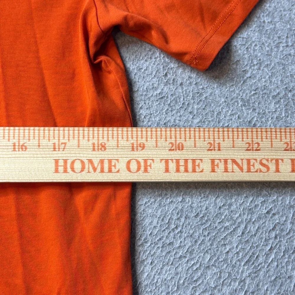Nike‎ Shirt Mens M Orange Dri-FIT Short Sleeve Graphic Tee 705186-891 Swoosh
